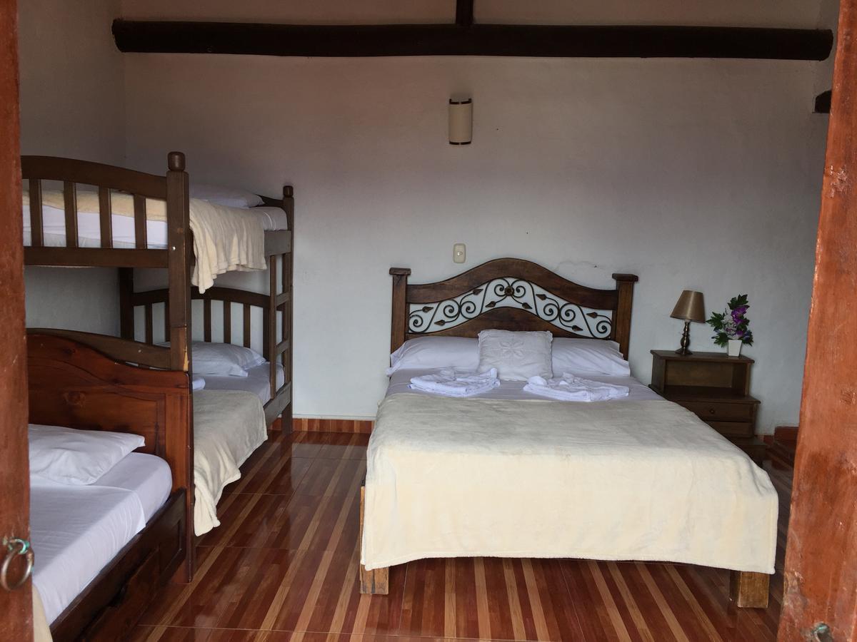 La Serrana Hostal Spa Socorro Esterno foto