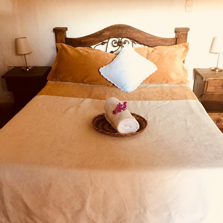 La Serrana Hostal Spa Socorro Esterno foto