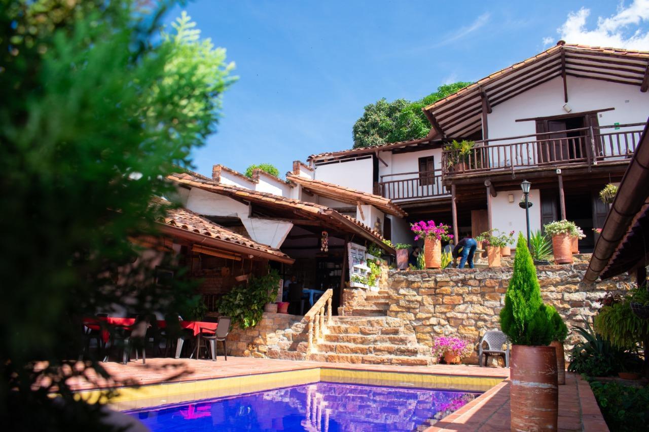 La Serrana Hostal Spa Socorro Esterno foto